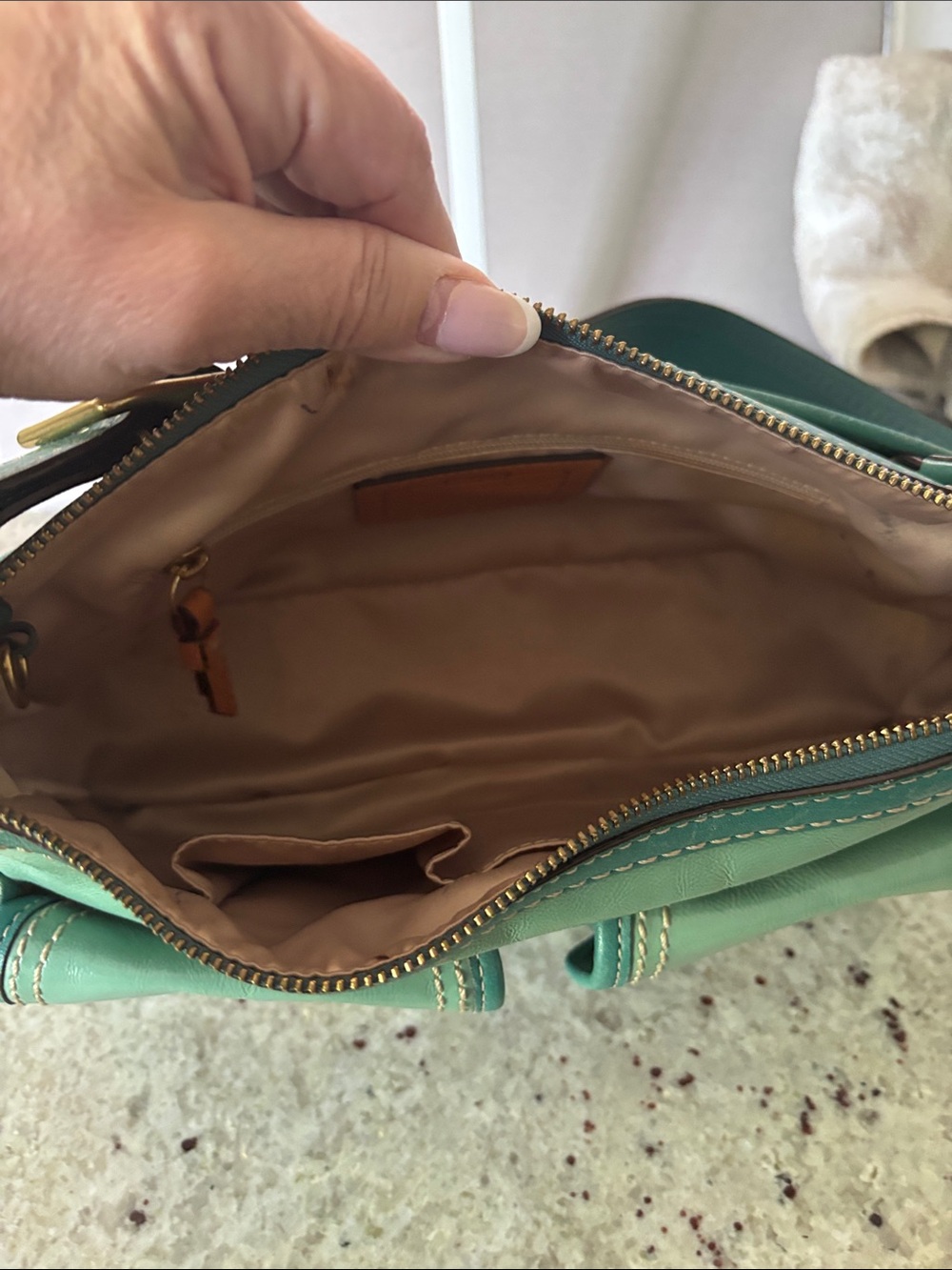 Coach Vintage Teal Leather Shoulder Bag with Front Pockets - Picture 7 of 15